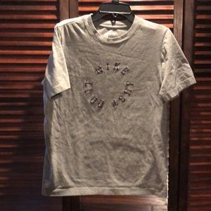 Nike tee shirt